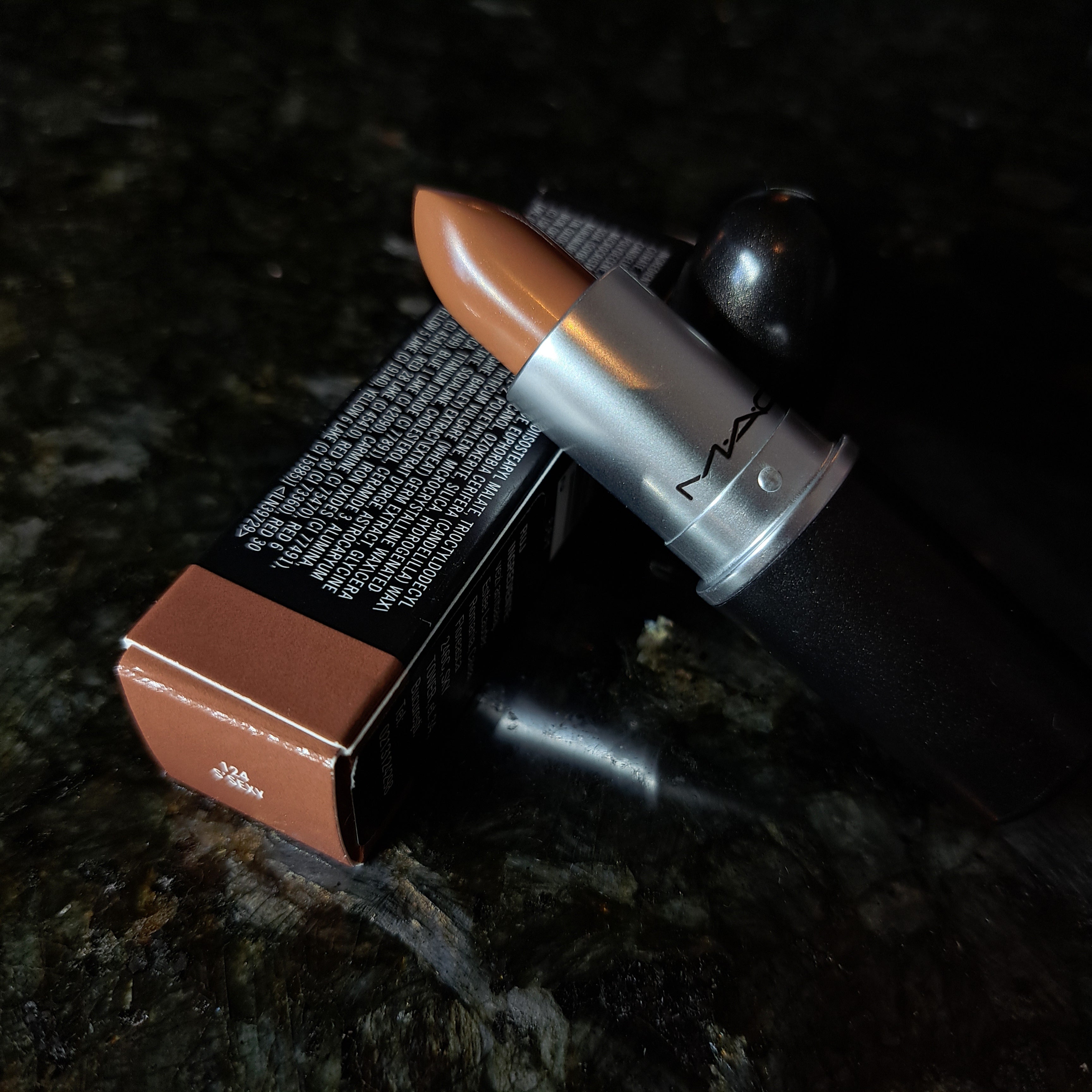 124 S'SEXY MAC lipstick New Discontinued/LIMITED EDITION