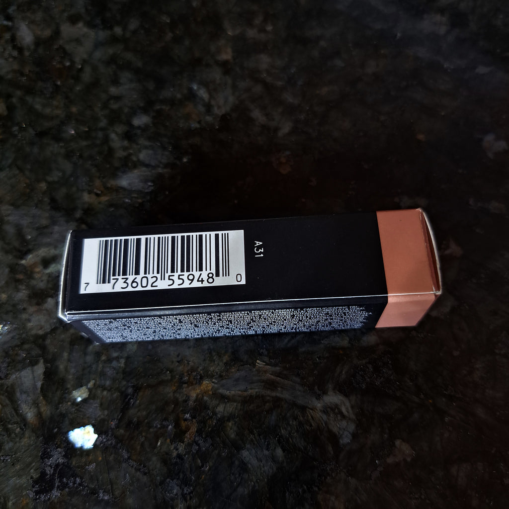 235 BOSOM FRIEND super rare MAC lipstick New Discontinued