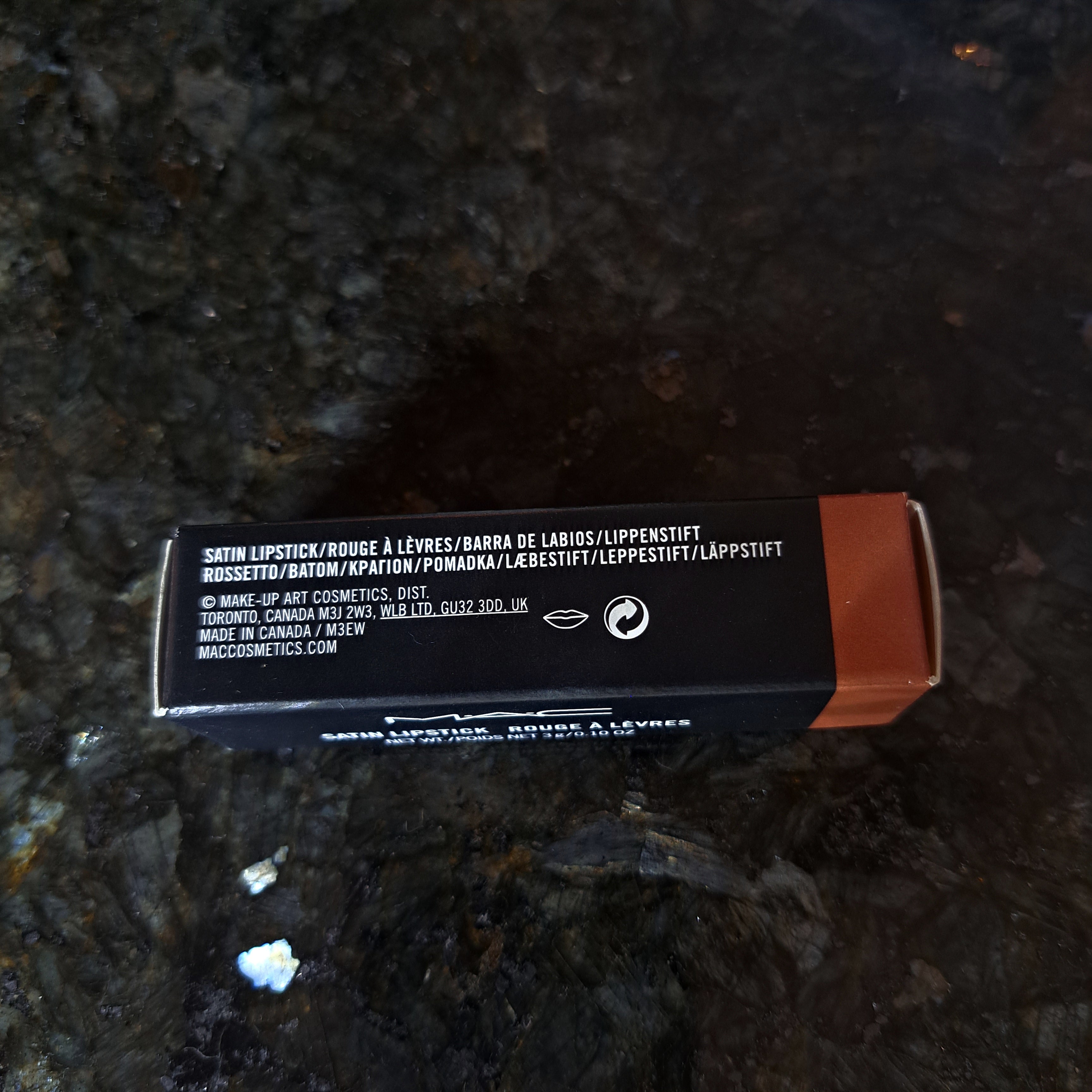 827 SHRIMPTON MAC lipstick New Discontinued