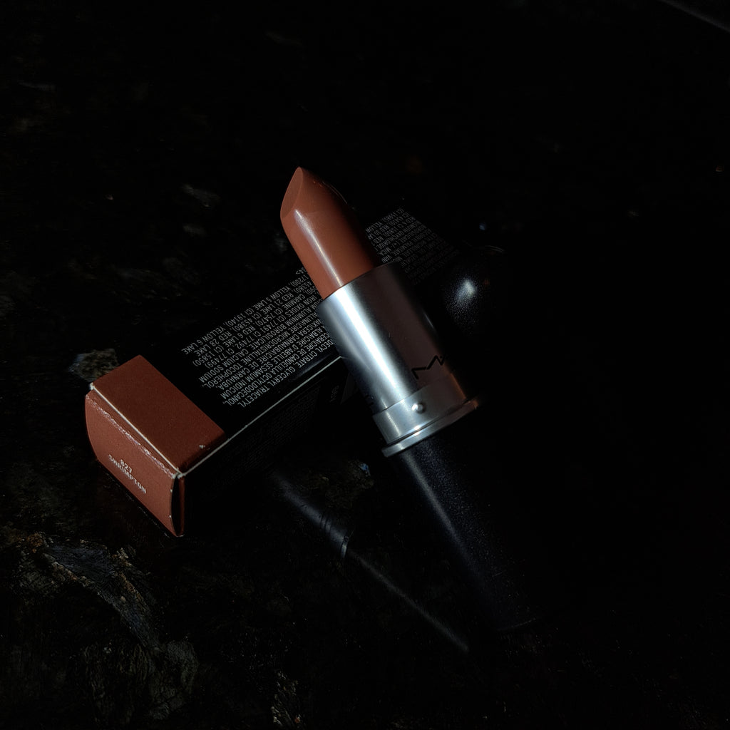 827 SHRIMPTON MAC lipstick New Discontinued