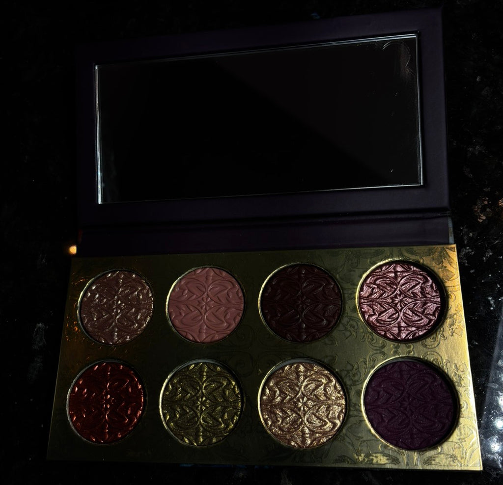 MAC Feast Your Eyes Tempting Fate Eyeshadow Palette Discontinued/Limited Edition