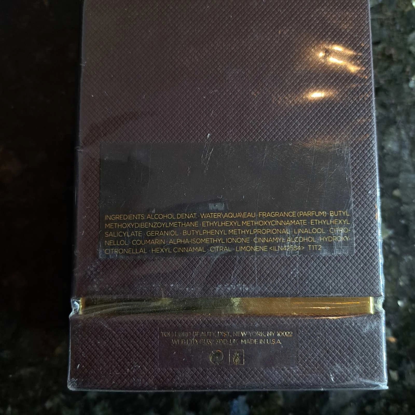 Tom Ford Private Blend WHITE SUEDE Eau de Parfum Decanter 250 ml 8.5 fl.oz Very Rare Sealed