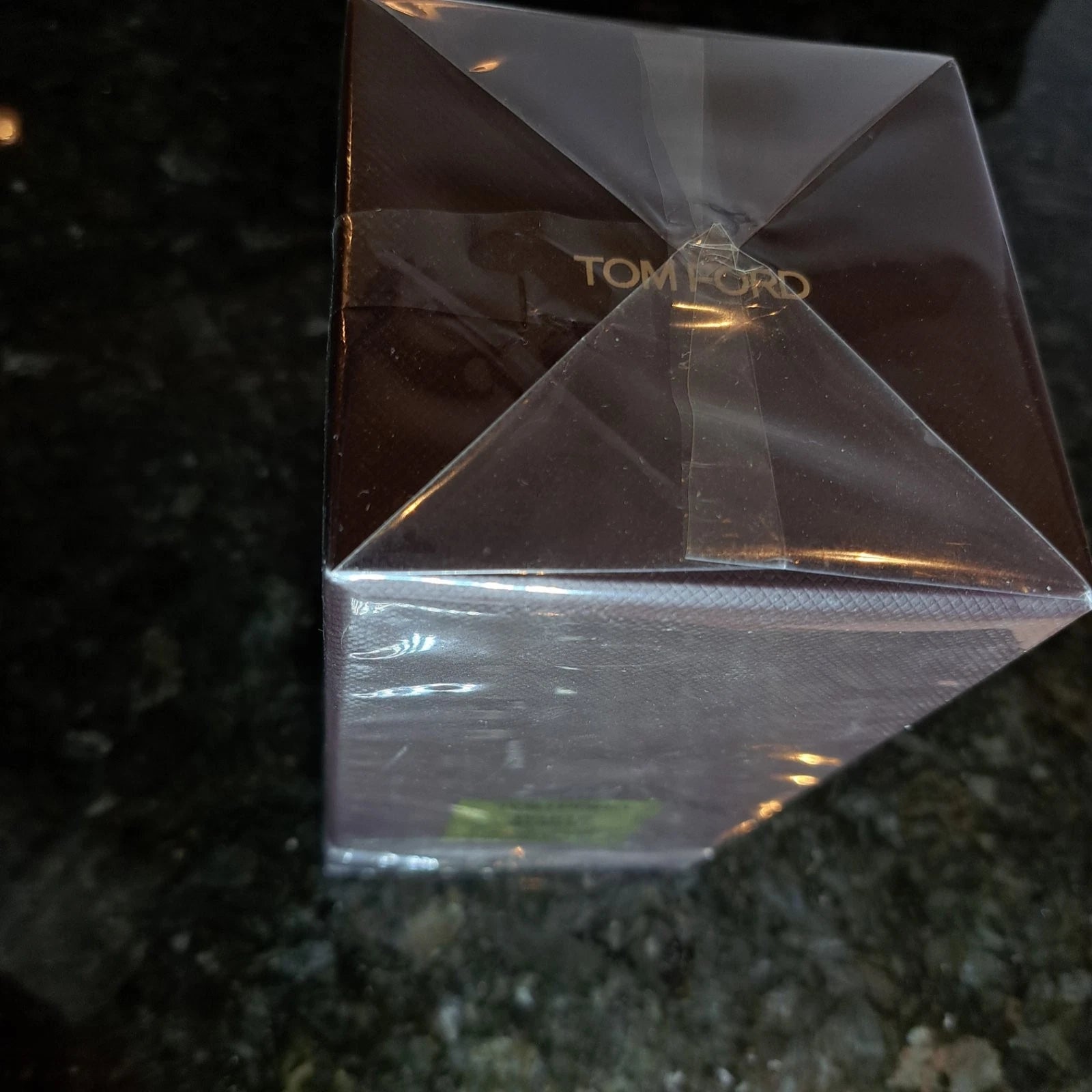 Tom Ford Private Blend WHITE SUEDE Eau de Parfum Decanter 250 ml 8.5 fl.oz Very Rare Sealed